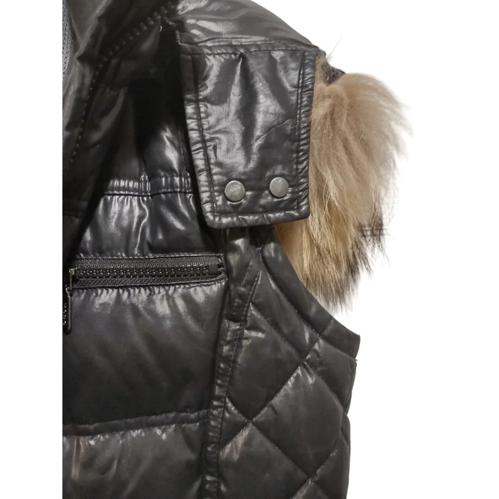 GEOX Respira Vest Womens‎ 8 Full Zip Black with furry hood.  H24